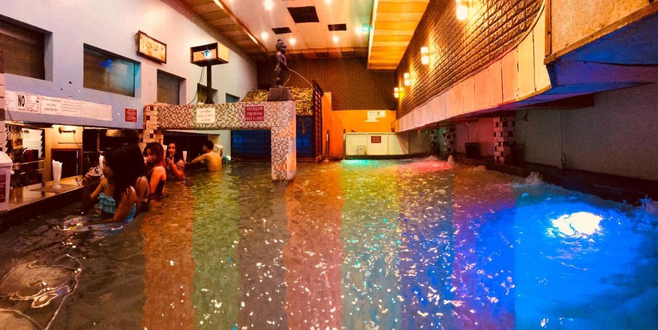 飘丹瑞酒店 仰光 外观 照片